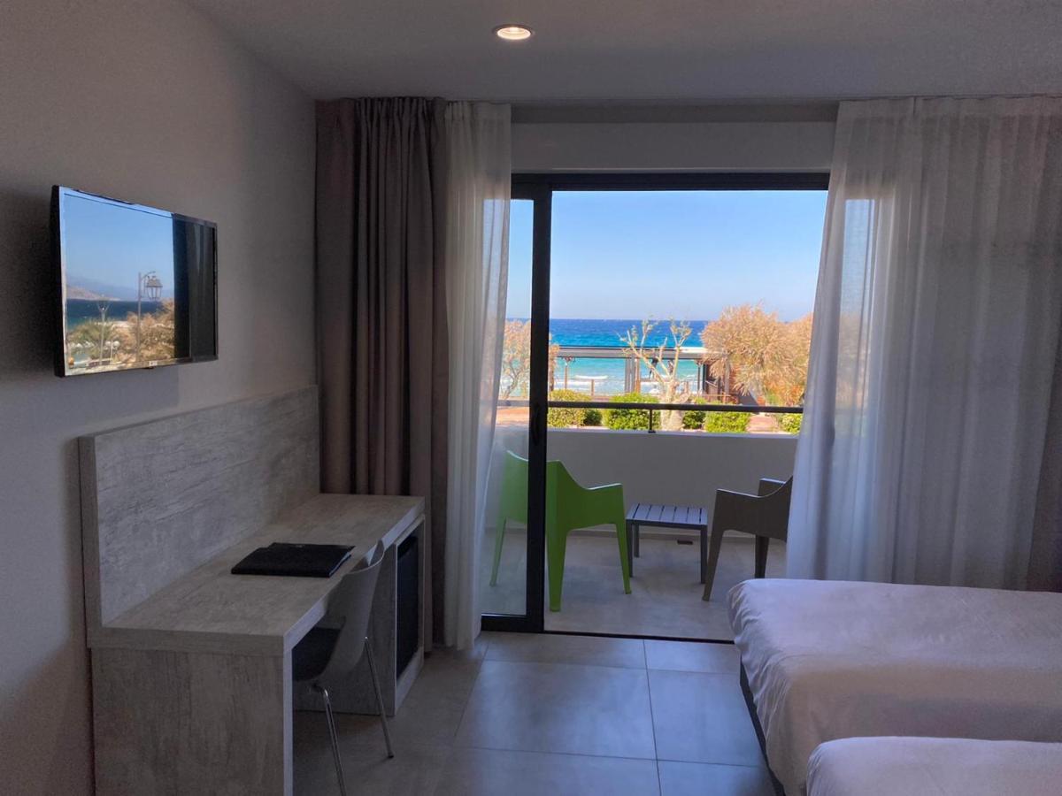 Hotel L'Isula Marina เอลเลอรูซ ภายนอก รูปภาพ