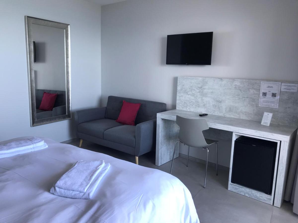 Hotel L'Isula Marina เอลเลอรูซ ภายนอก รูปภาพ